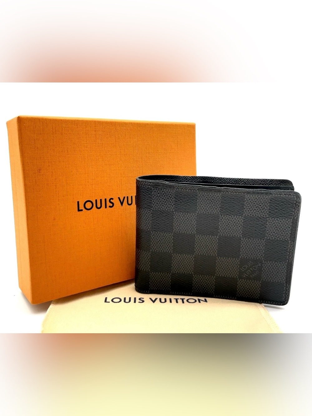 Auth Louis Vuitton Damier Graphite
Portefeville Multiple Wallet